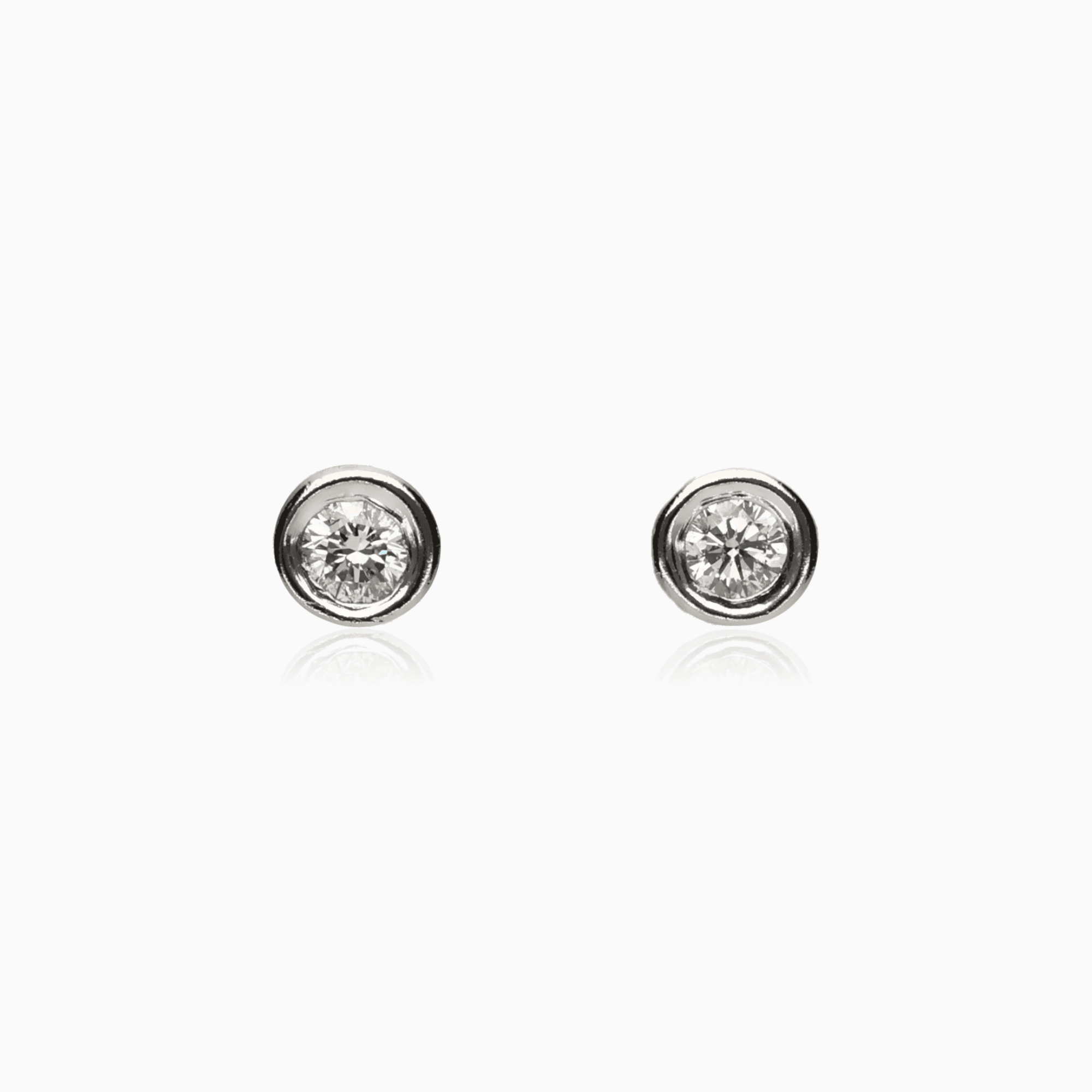 Diamond Solitaire Earrings 0.14ct 18K White Gold