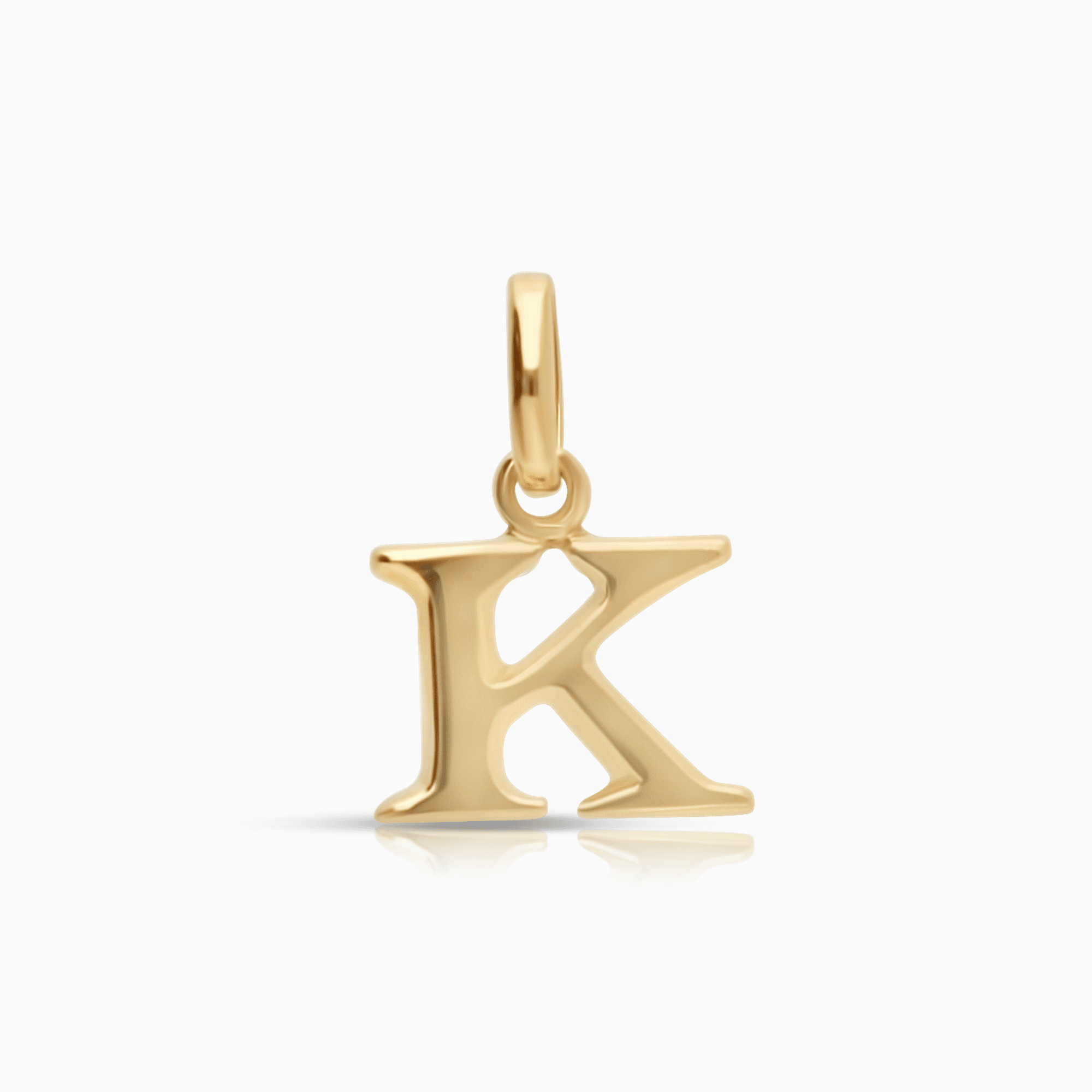 Pendant letter 0.80g 18K gold