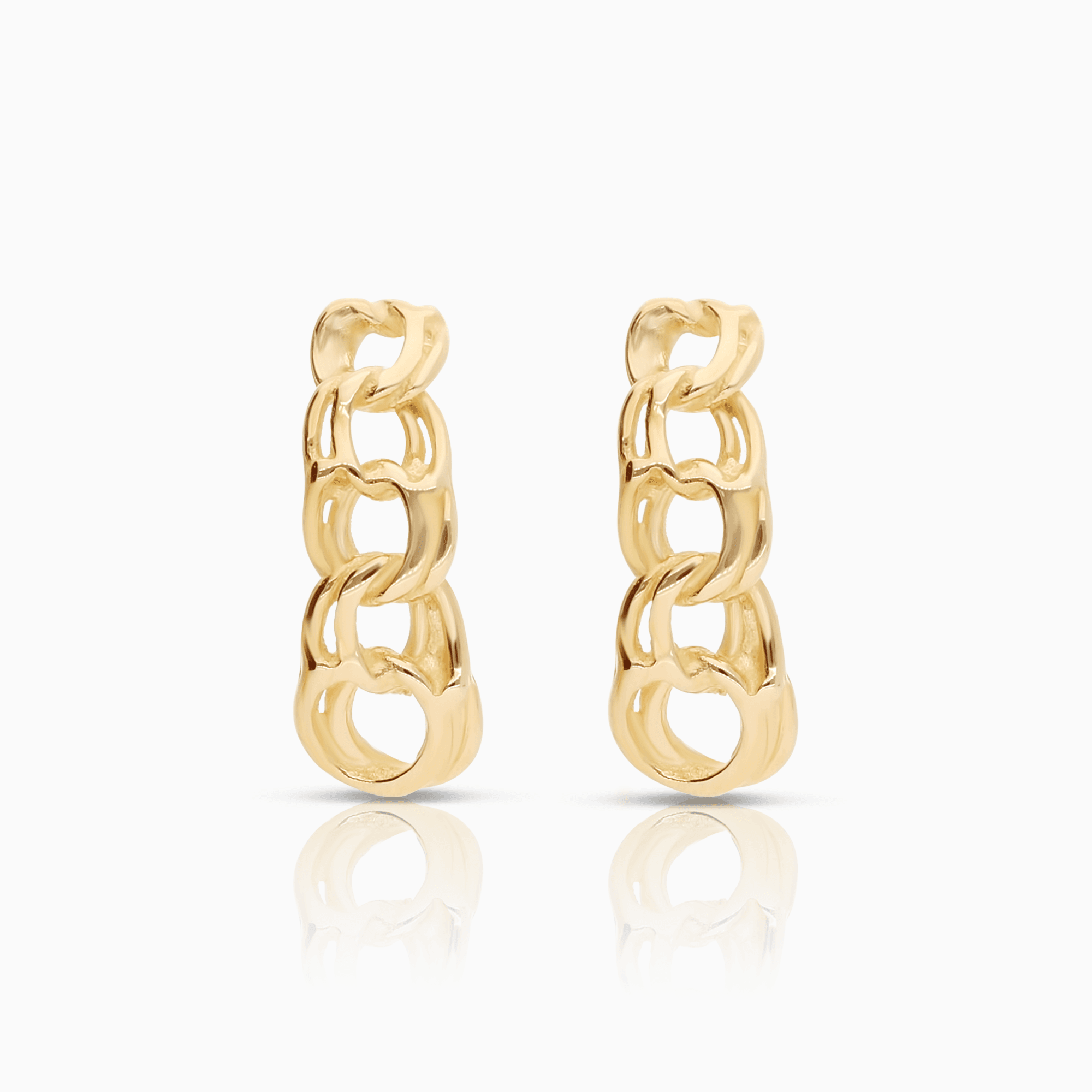 Bismarck earrings 1.45g 18K gold