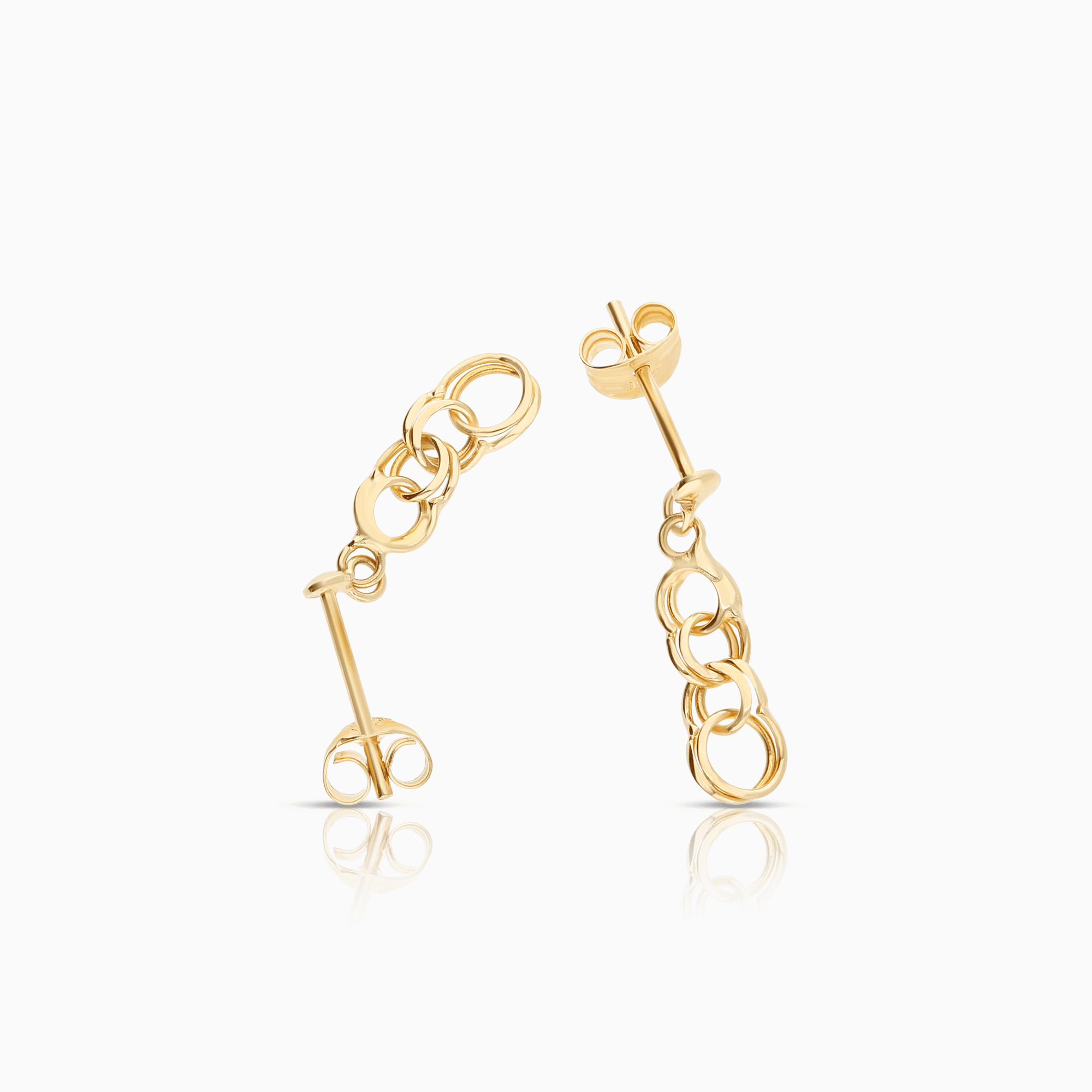 Bismarck Earrings 1.05g 18K Gold