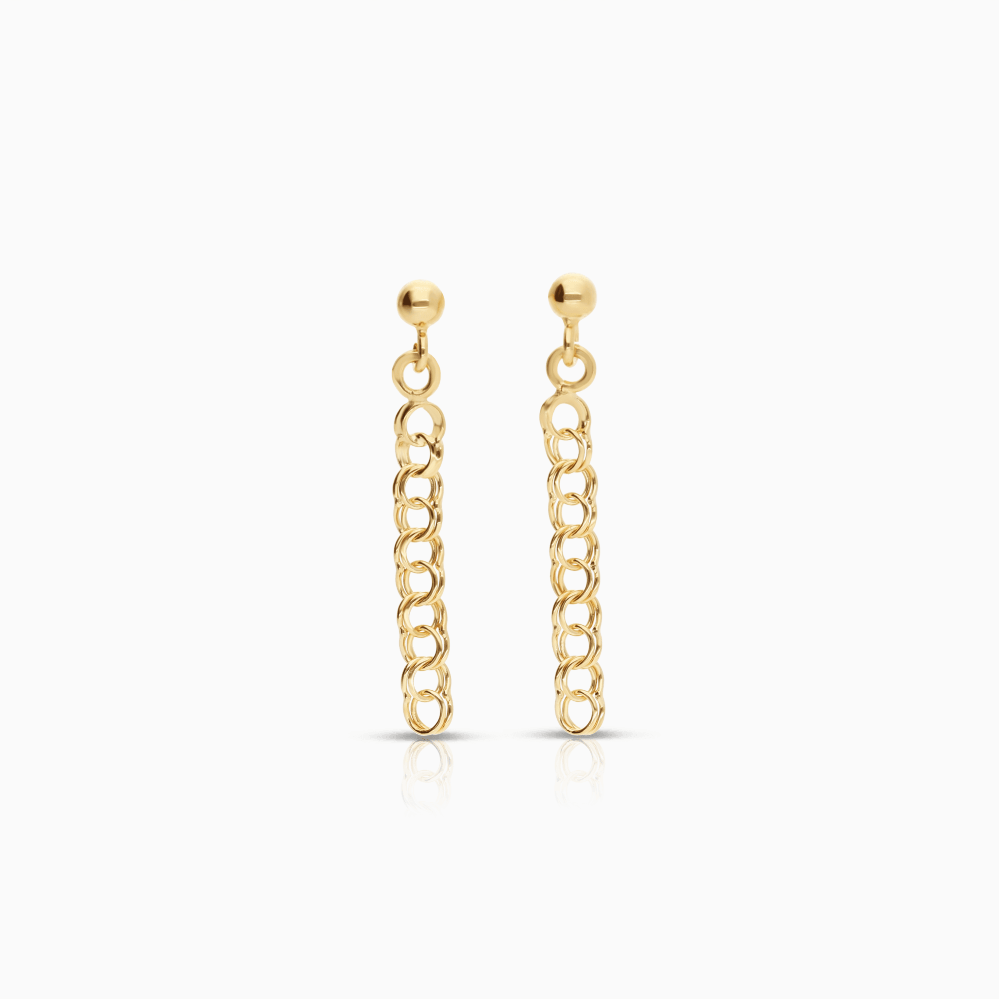 Bismarck earrings 1.12g 18K gold