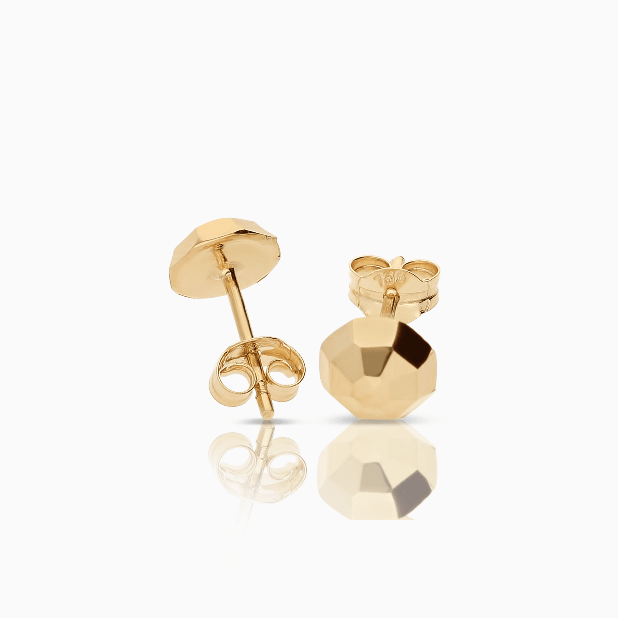 Gold earrings 0.56g 18K