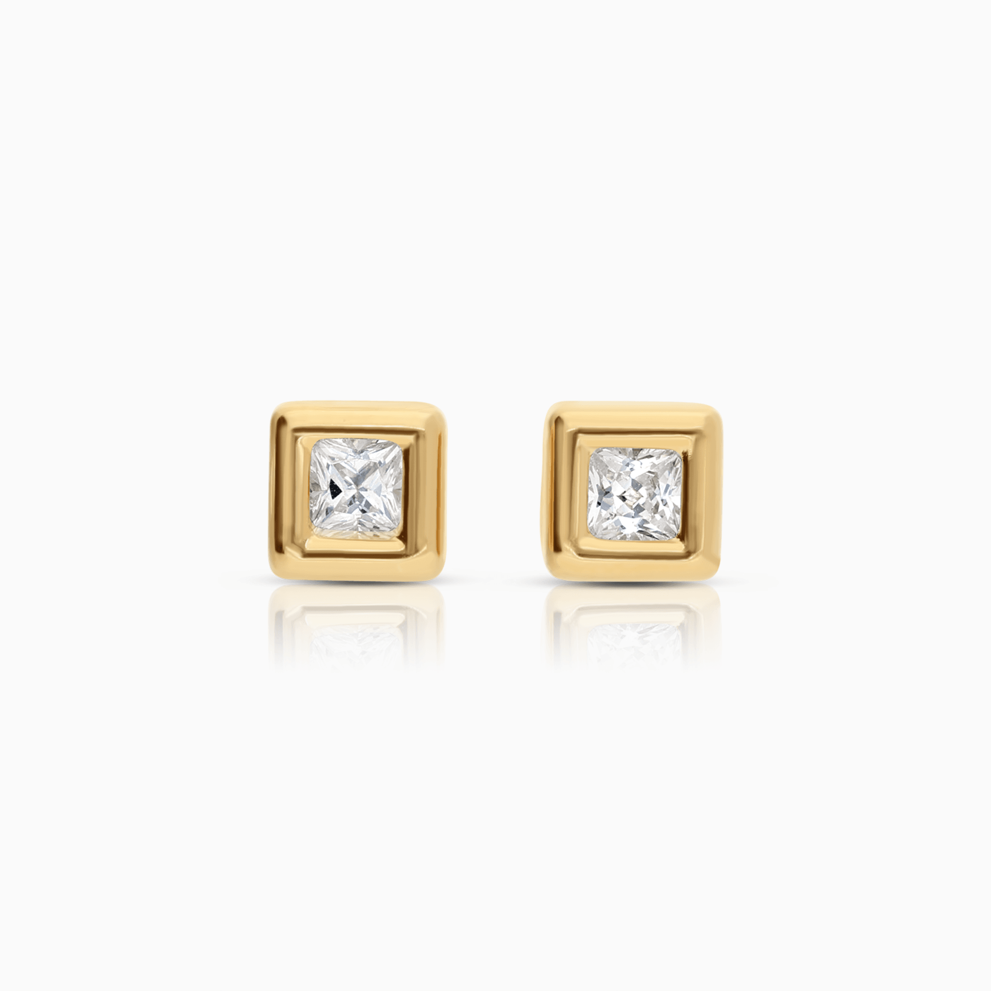 Gold earrings with white stones 0.70g 18K gold
