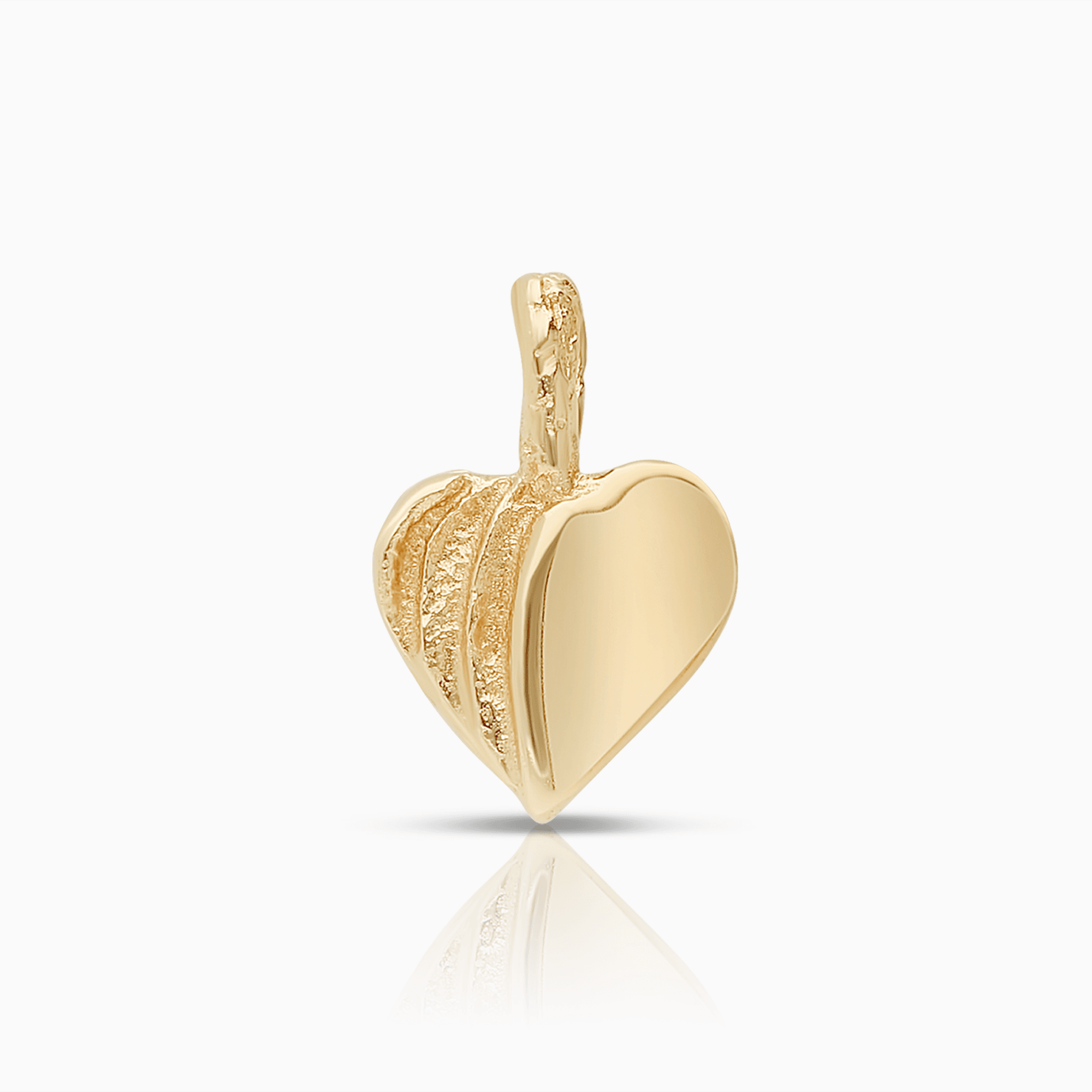 Heart pendant 1.32g 18K gold