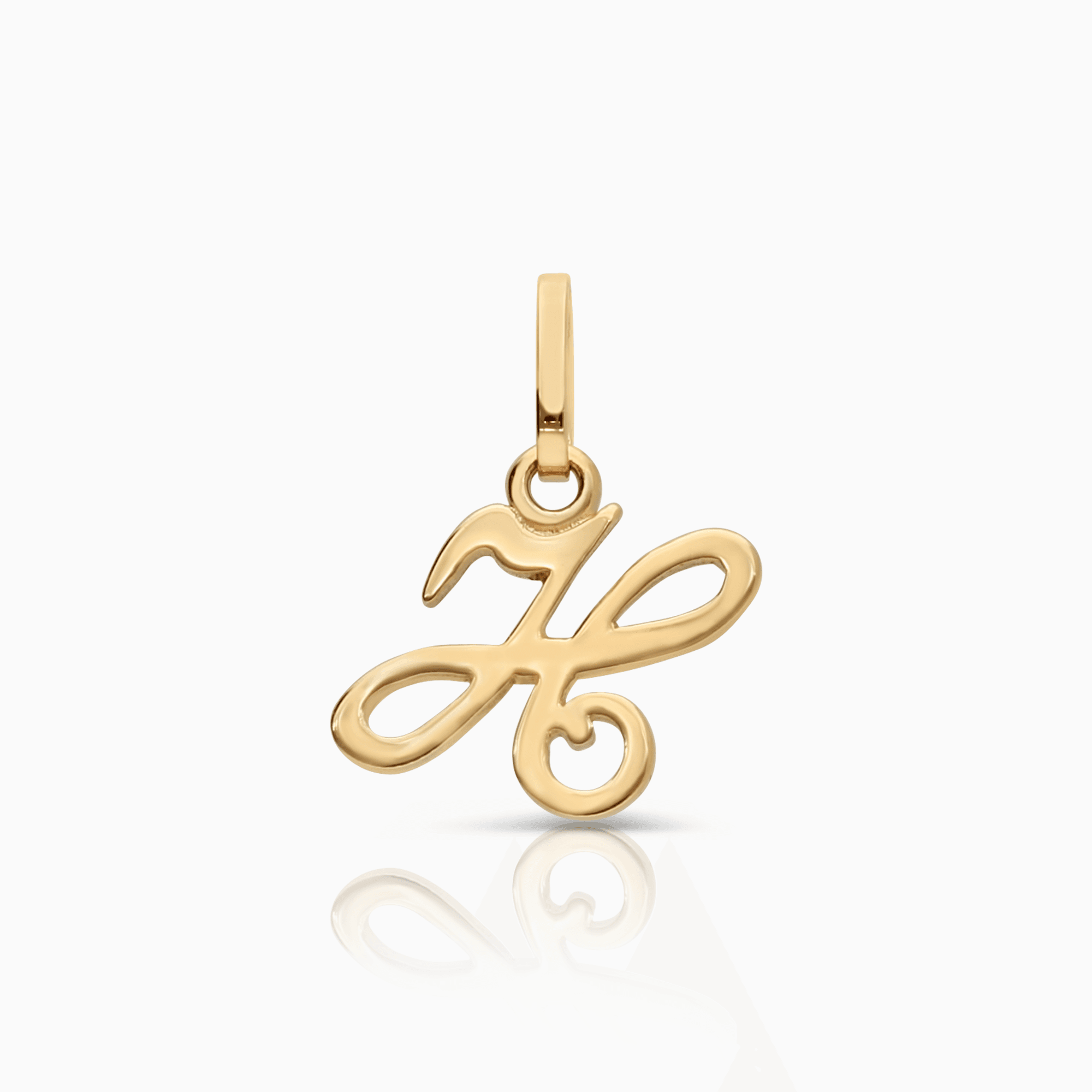 Letter pendant 0.62g 18K gold