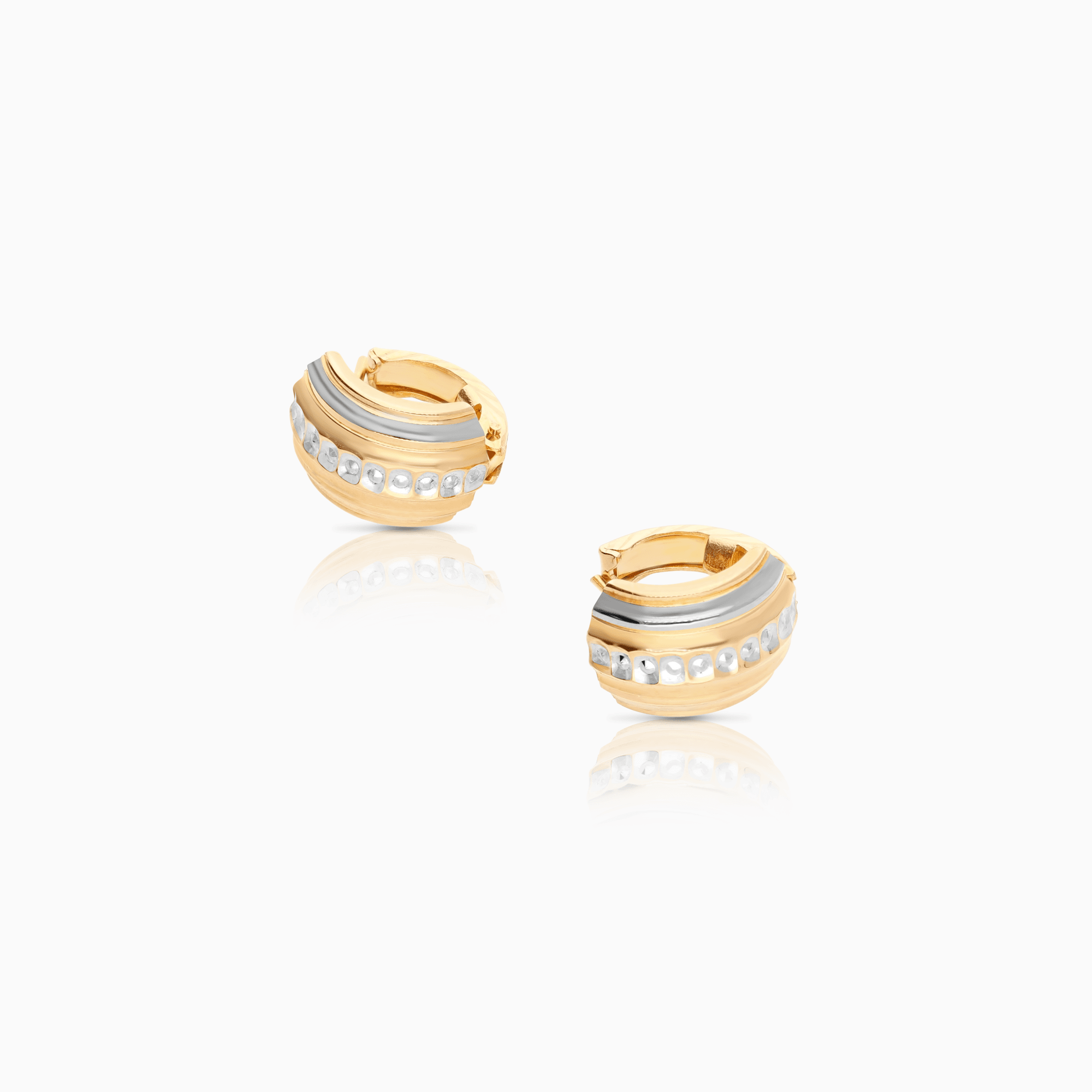 Gold hoop earrings 3.36g 18K gold