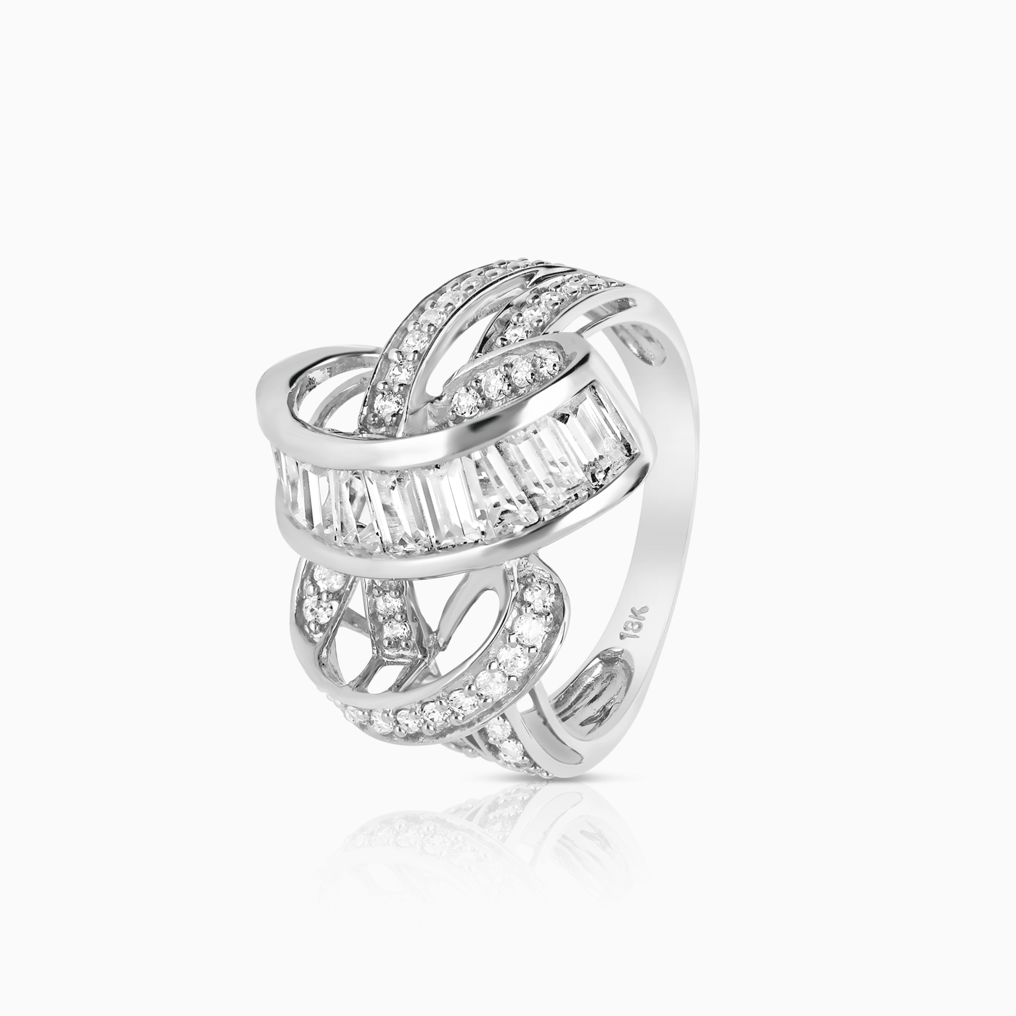 Fashionring med vita cubic zirconia 6,14g 18K vitguld