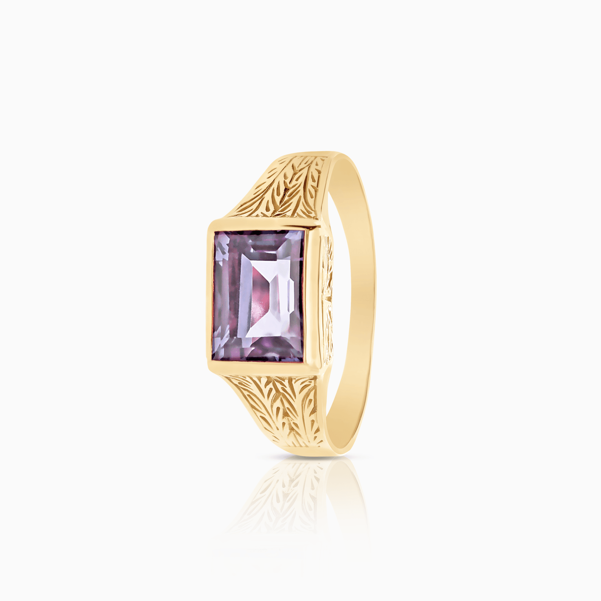 Gold ring with a purple amethyst 2.60g 18K gold