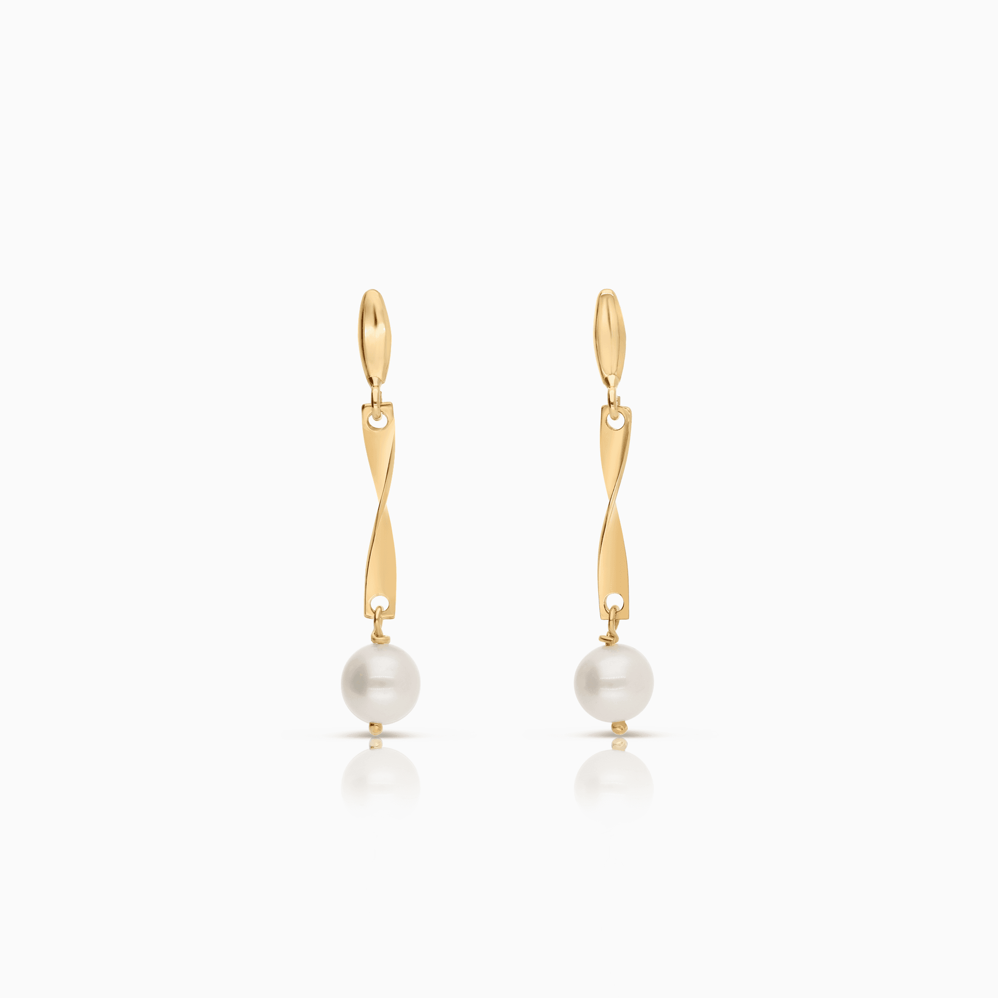 Pearl earrings 1.30g 18K gold