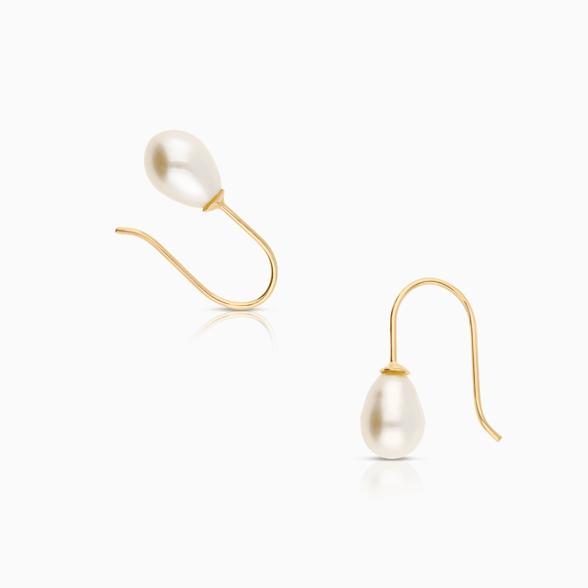 Pearl earrings 1.60g 18K gold