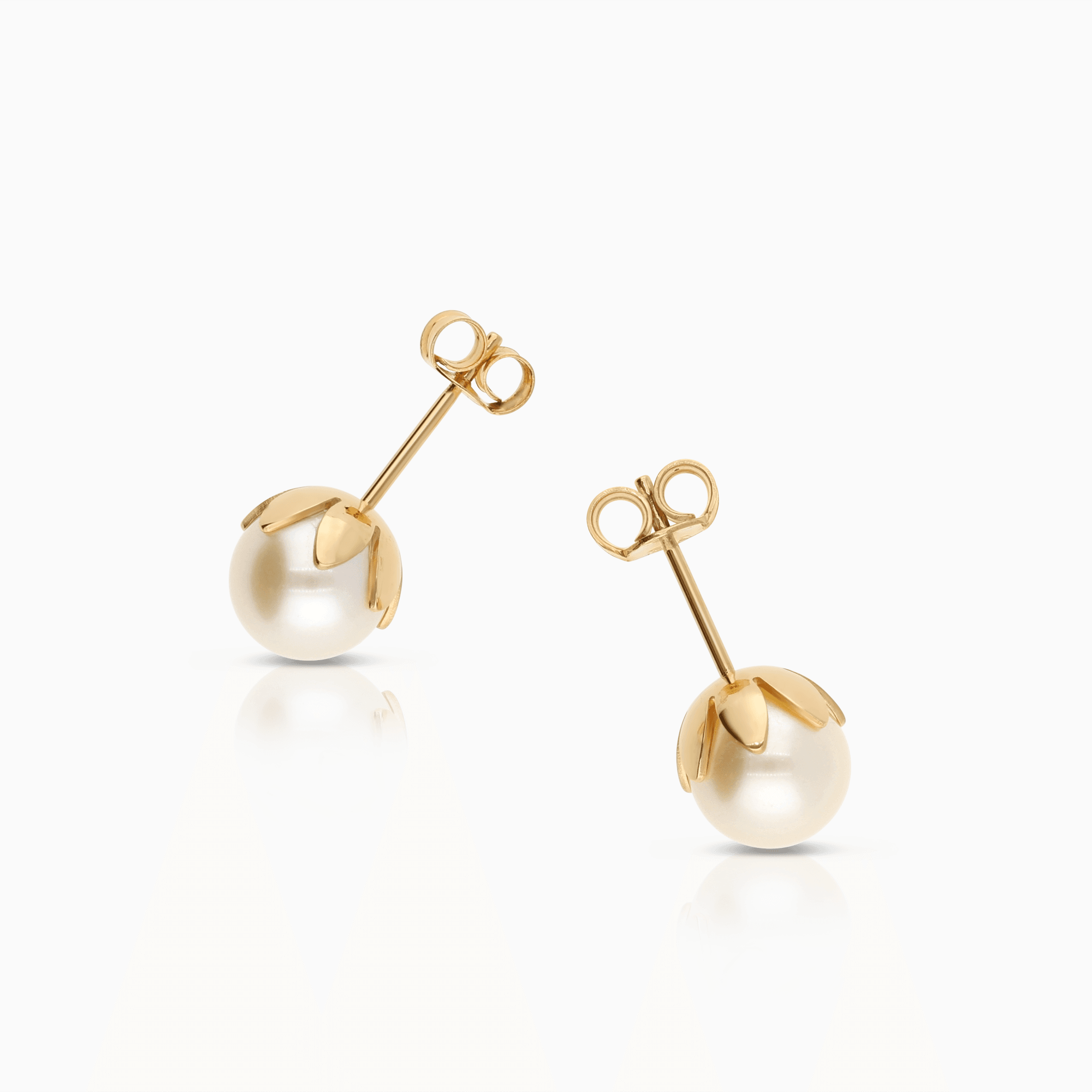 Pearl earrings 2.74g 18K gold