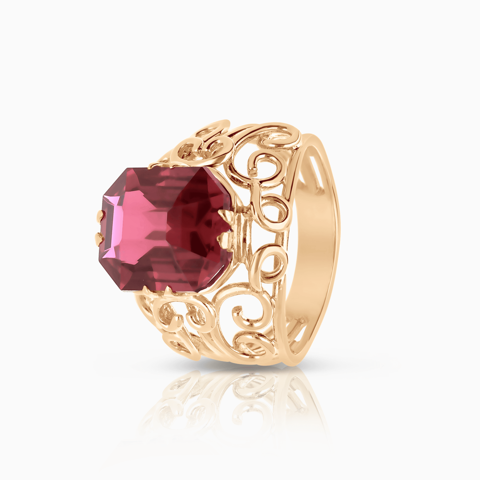 Ädelstensring med en röd sten 6,75g 14K roséguld