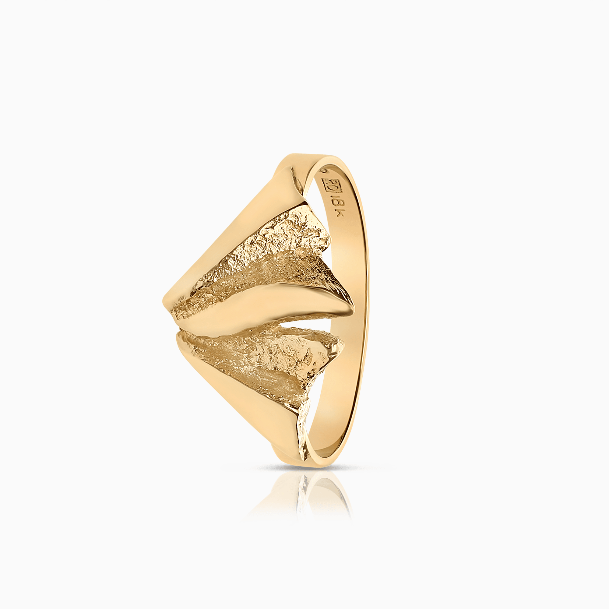 Fashion gold ring 2.83g 18K gold