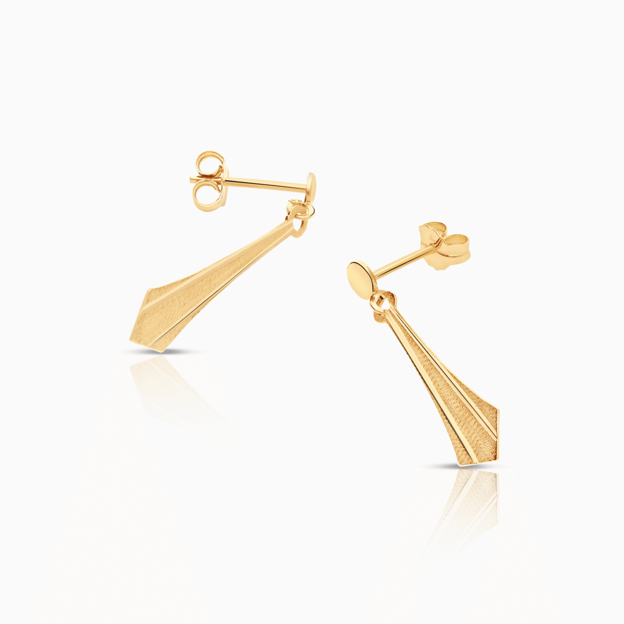 Gold earrings 1.00g 18K gold