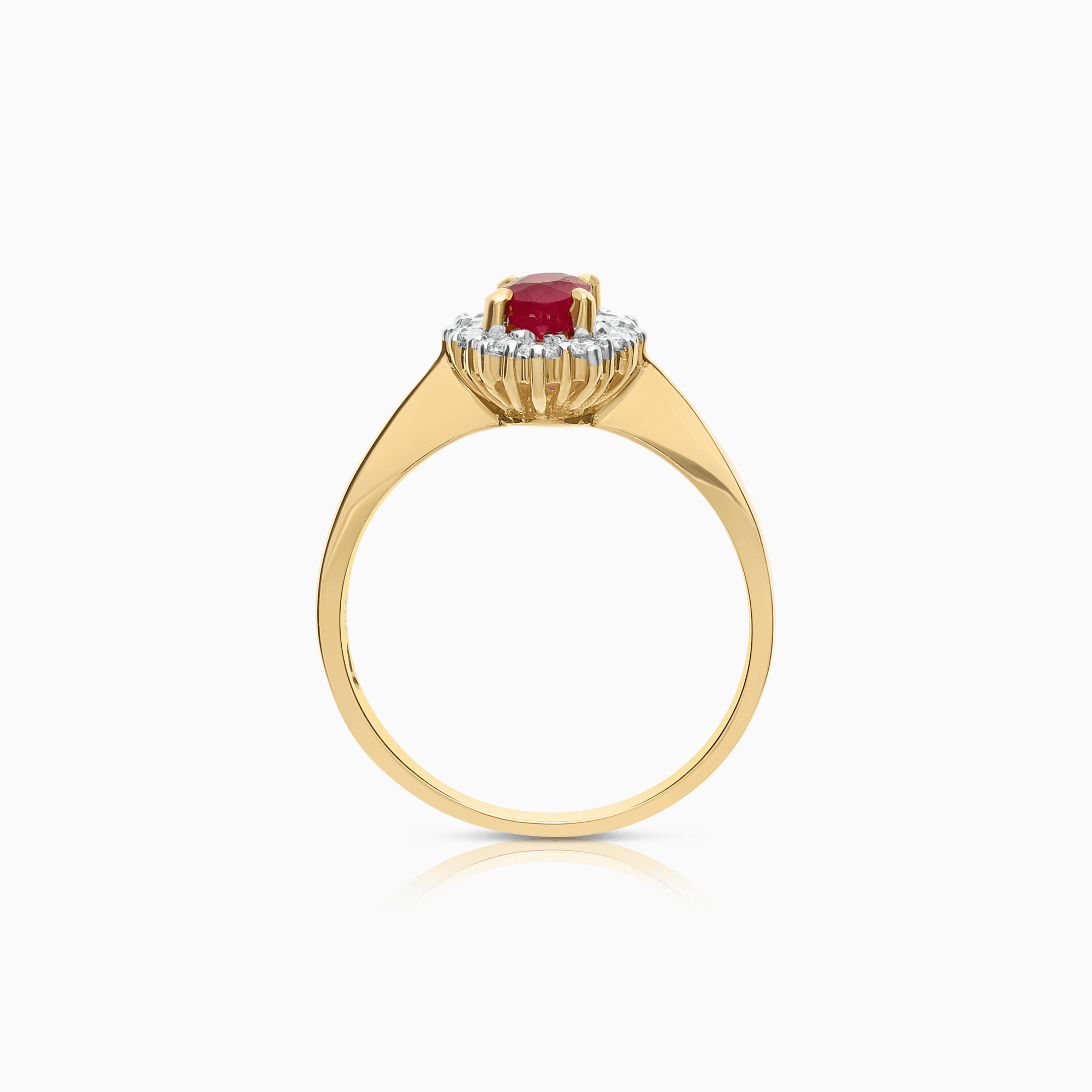Ädelstensring rubin med diamanter 0,57ct 18K guld
