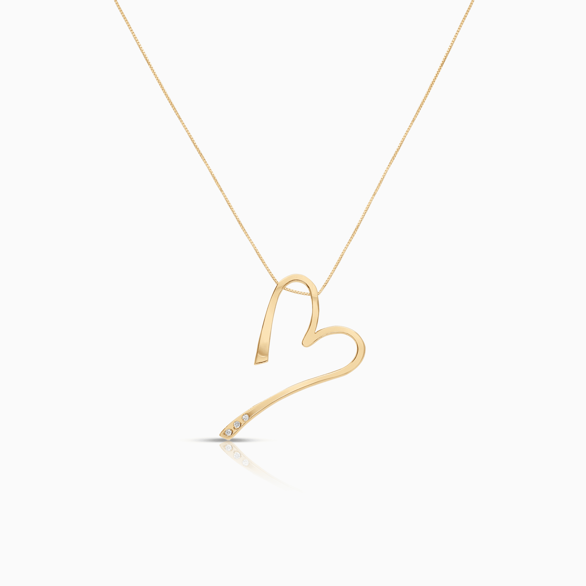 Gold necklace with heart pendant 3.02g 18K gold