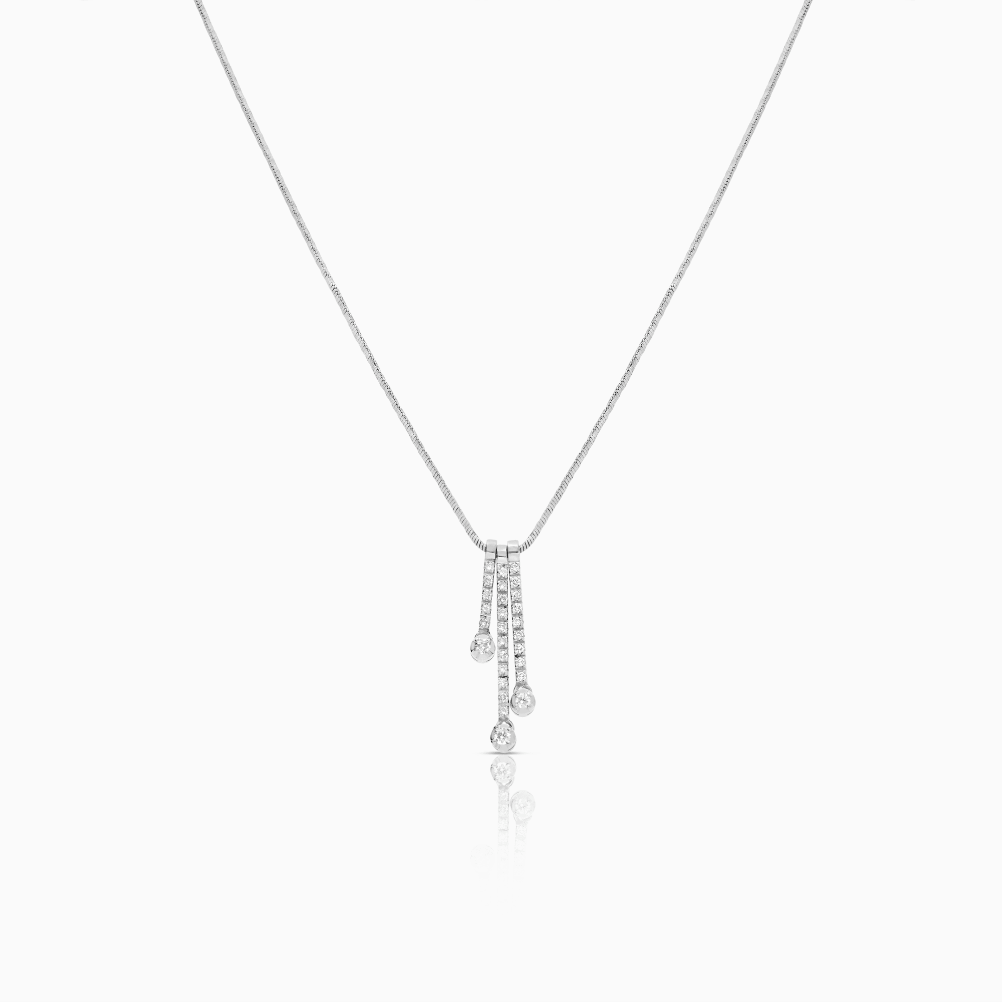 Halsband med diamanthänge 0,33ct 18K vitguld
