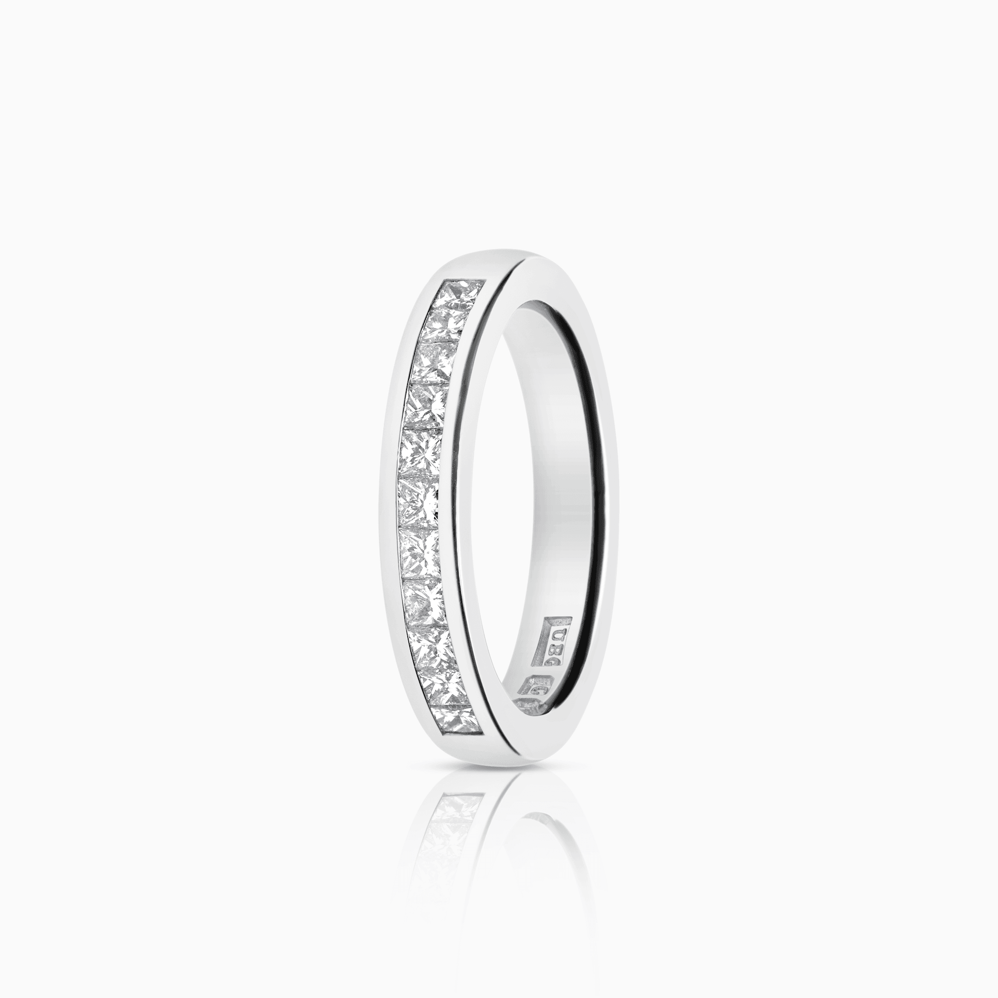 Eternity ring princess 0.55ct 18K white gold