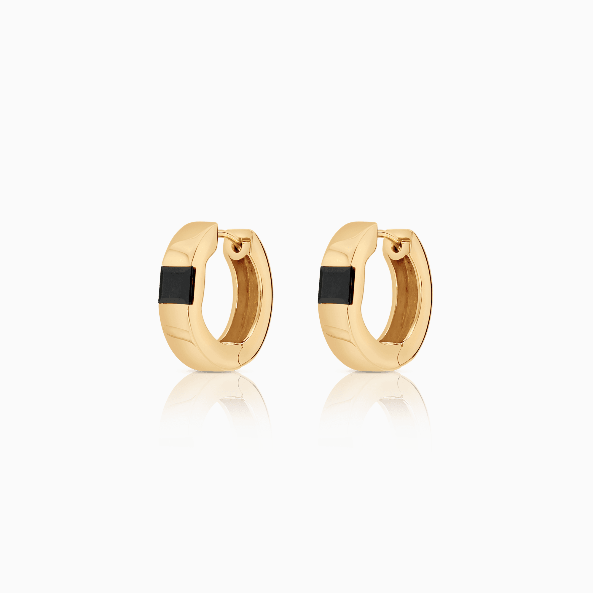 Gold hoop earrings with sapphire 3.05g 18K gold
