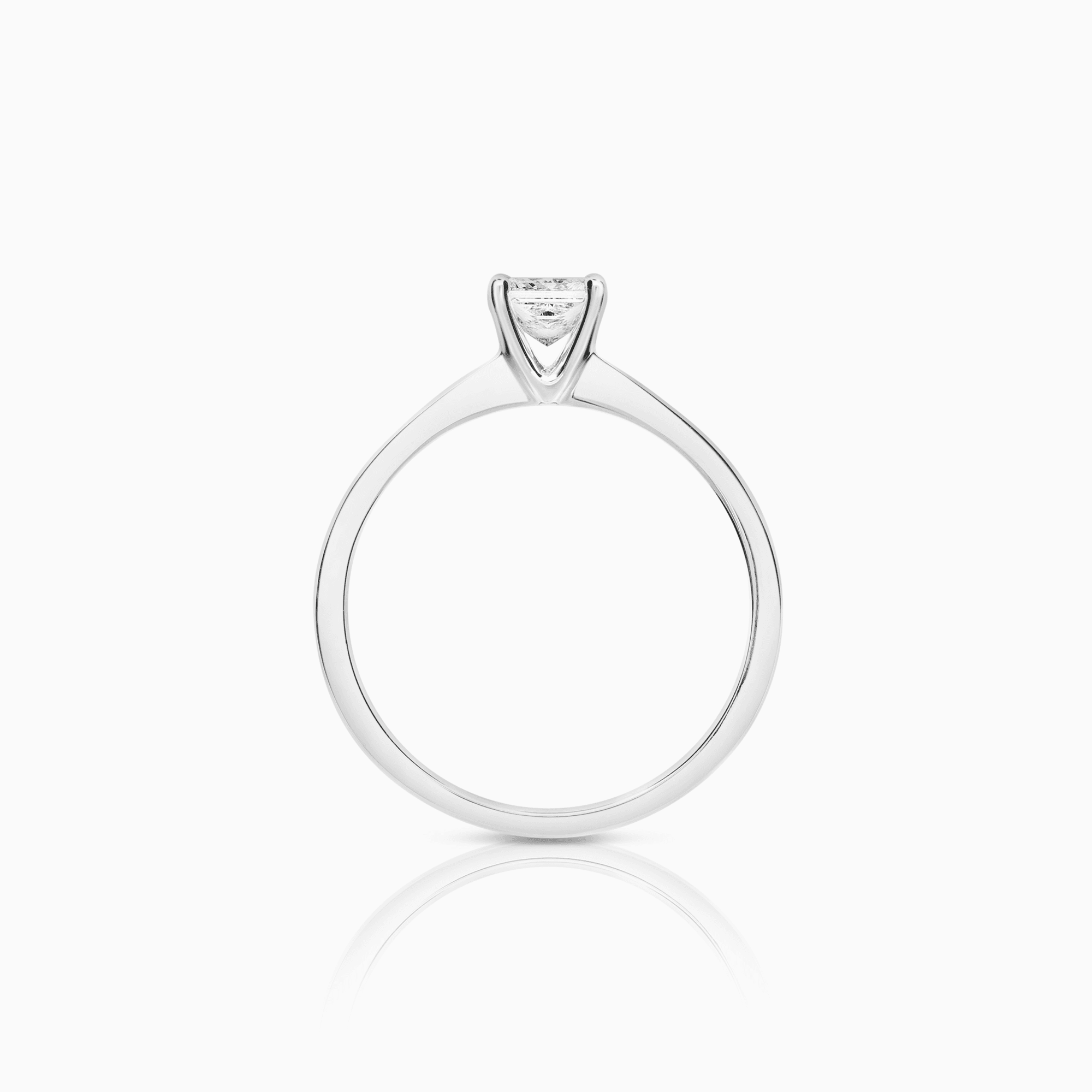 Solitaire-ring princess 0,51ct 18K hvitt gull GIA sertifikat