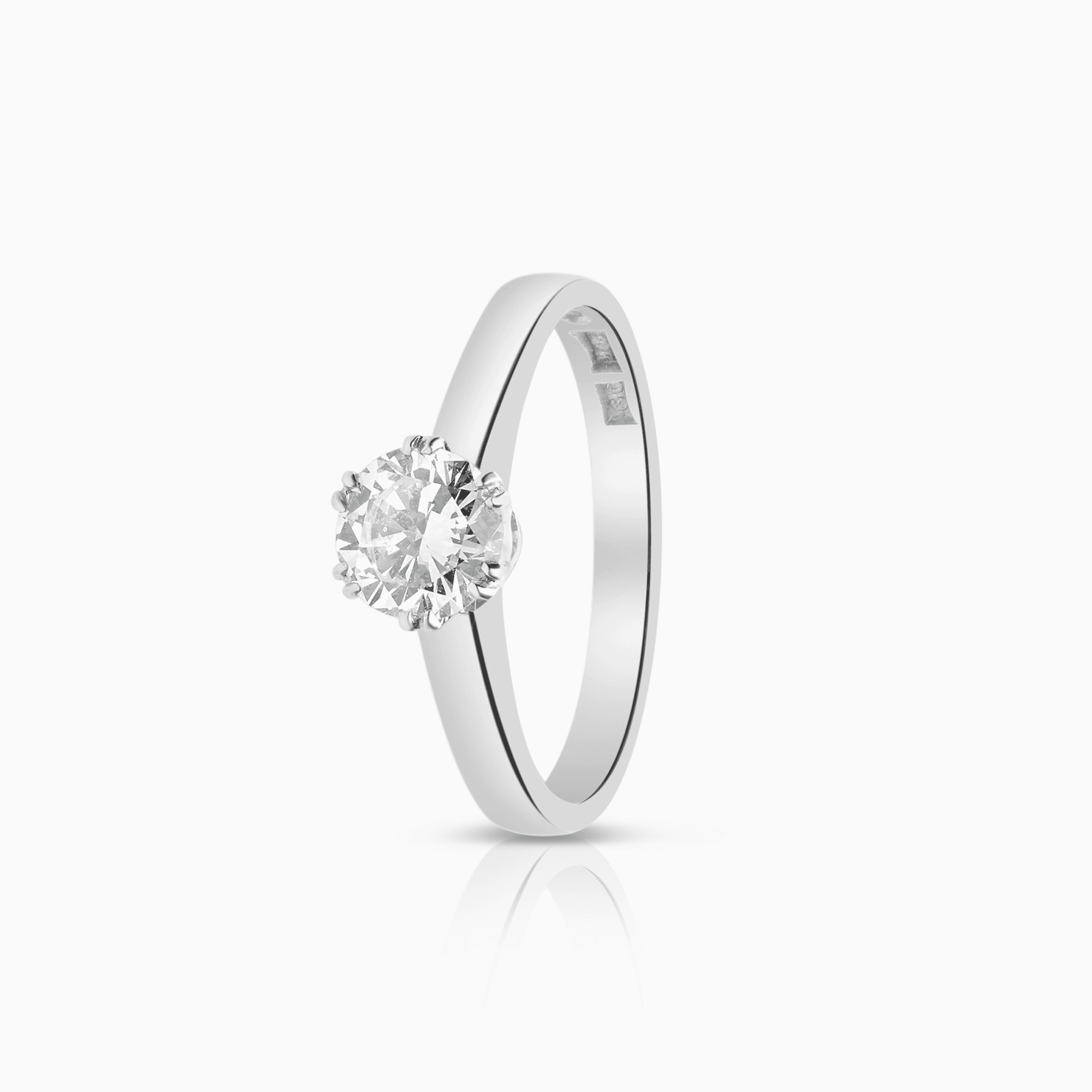 Solitaire-ring 0,59ct 18K hvitt gull