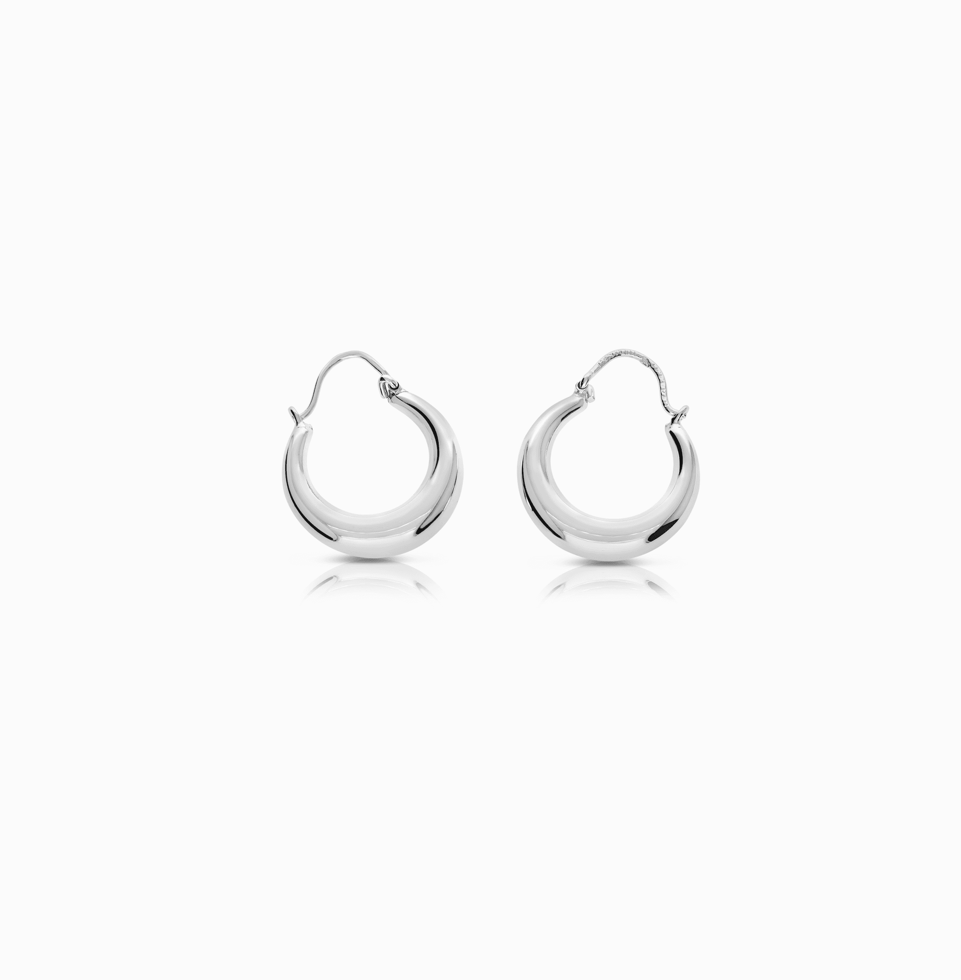 Gold hoop earrings 2.25g 18K white gold
