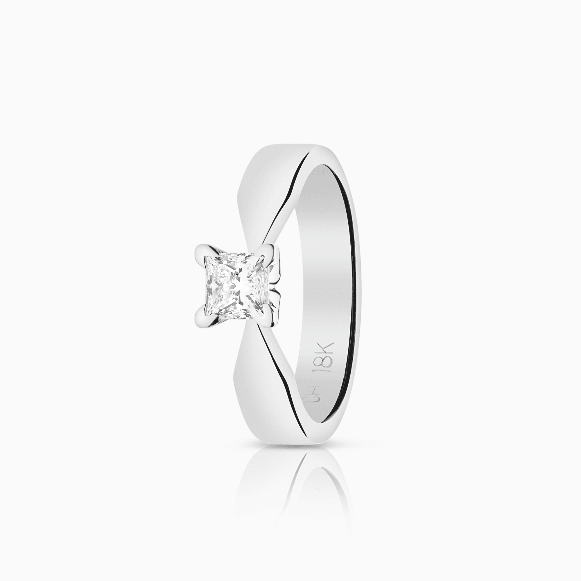Solitärring princess 0,51ct 18K vitguld GIA certifikat